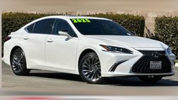2025 Lexus ES 300h Luxury