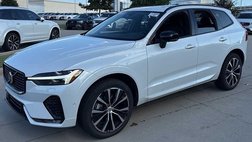 2025 Volvo XC60 B5 Plus Dark Theme