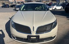 2015 Lincoln MKS Base