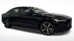 2024 Volvo S60 B5 Ultimate Dark Theme