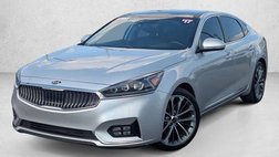 2017 Kia Cadenza Technology