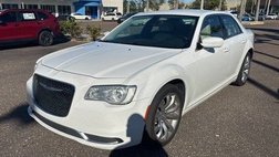 2019 Chrysler 300 Touring L