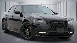 2022 Chrysler 300 Touring L