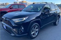 2021 Toyota RAV4 Hybrid XLE Premium