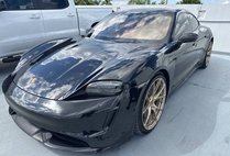 2020 Porsche Taycan Turbo