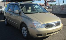 2011 Kia Sedona LX