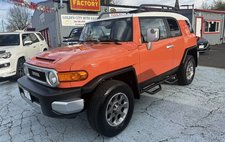 2013 Toyota FJ Cruiser Base