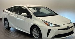 2022 Toyota Prius LE