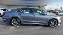 2018 Volkswagen Passat 2.0T R-Line