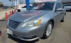 2013 Chrysler 200 Touring