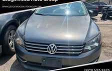 2012 Volkswagen Passat SE PZEV