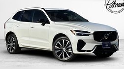 2023 Volvo XC60 Recharge T8 Plus Dark Theme