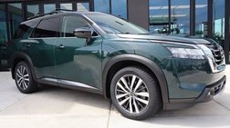 2022 Nissan Pathfinder Platinum