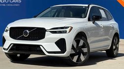 2023 Volvo XC60 Recharge T8 Plus Dark Theme