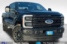 2025 Ford Super Duty F-250 Platinum