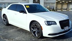 2021 Chrysler 300 Touring