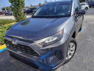 2020 Toyota RAV4 LE