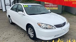 2005 Toyota Camry LE