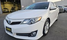 2014 Toyota Camry Hybrid SE