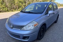 2009 Nissan Versa 1.8 S