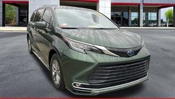 2022 Toyota Sienna XLE