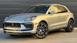 2025 Porsche Macan T