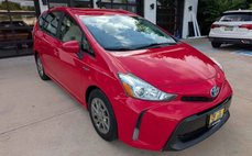 2016 Toyota Prius v Four