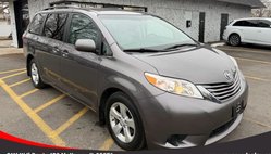 2017 Toyota Sienna LE