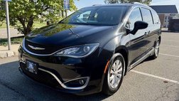 2017 Chrysler Pacifica Touring L FWD
