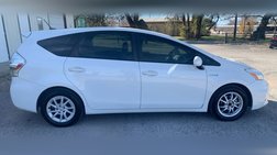 2014 Toyota Prius v Five