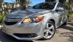 2013 Acura ILX 2.0L w/Tech