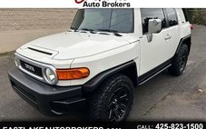 2014 Toyota FJ Cruiser Base