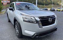 2025 Nissan Pathfinder S