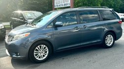 2017 Toyota Sienna XLE Premium 8-Passenger