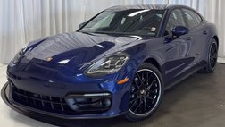 2023 Porsche Panamera 4