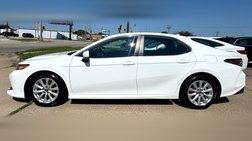 2019 Toyota Camry 4dr Sdn LE Auto