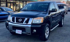 2011 Nissan Titan SV