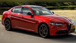 2025 Alfa Romeo Giulia Intensa