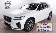 2025 Volvo XC60 B5 Plus Dark Theme