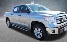 2017 Toyota Tundra SR5