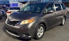 2012 Toyota Sienna LE