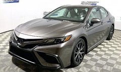 2024 Toyota Camry Hybrid SE