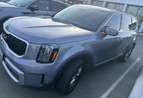 2023 Kia Telluride LX