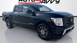 2022 Nissan Titan SV
