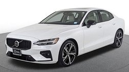 2024 Volvo S60 B5 Ultimate Dark Theme