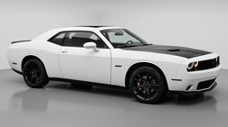 2016 Dodge Challenger R/T Plus
