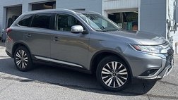 2020 Mitsubishi Outlander SE