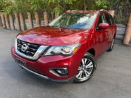 2018 Nissan Pathfinder SV
