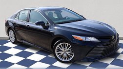2020 Toyota Camry Hybrid XLE