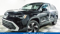 2025 Volkswagen Taos SE 4Motion
